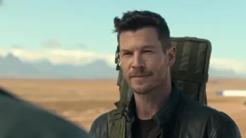 Still 1 of Sniper: The Last Stand (2025) WEB-DL [Hindi (DD5.1) & English] 4K 1080p 720p & 480p Dual Audio [x264/10Bit-HEVC]