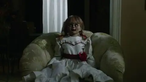 Still 1 of Annabelle Comes Home (2019) BluRay [Hindi (ORG 5.1) & English] 1080p 720p & 480p Dual Audio [x264/ESubs]