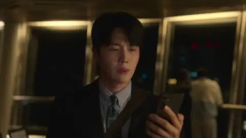 Still 3 of Can This Love Be Translated? (Season 1) WEB-DL [Hindi (DD5.1) & English] 4K 1080p 720p & 480p Dual Audio [x264/ESubs] | NF Series