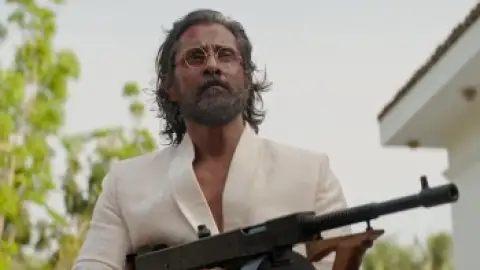 Still 7 of Mahaan (2022) UNCUT DS4K WEB-DL [Hindi (DD5.1) & Tamil] 4K 1080p 720p & 480p Dual Audio [x264/10Bit-HEVC]