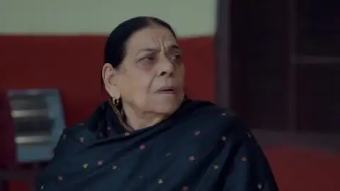 Still 1 of Meri Pyari Dadi (2025) WEB-DL [Punjabi DD5.1] 1080p 720p & 480p [x264/HEVC]
