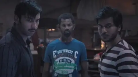 Still 6 of Demonte Colony (2015) UNCUT WEB-DL [Hindi (ORG 2.0) & Tamil] 1080p 720p & 480p Dual Audio [x264/HEVC]