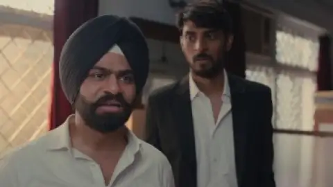 Still 3 of Maamla Legal Hai (Season 2) WEB-DL [Hindi DD5.1] 1080p 720p & 480p [x264/ESubs] | NF Series