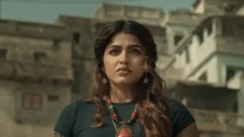 Still 1 of Aindham Vedham (Season 1) WEB-DL [Hindi (ORG 5.1) & Tamil] 4K 1080p 720p & 480p [x264/ESub] | [ALL Episodes] | ZEE5 Series
