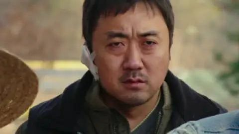 Still 7 of Murderer (2014) WEB-DL [Hindi (ORG 2.0) + Korean] 1080p 720p & 480p Dual Audio [x264/10Bit-HEVC]