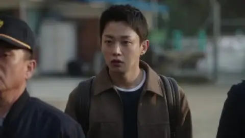 Still 6 of Noise (2024) WEB-DL [Hindi (2.0) & Korean] 1080p 720p & 480p Dual Audio [x264/10Bit-HEVC]