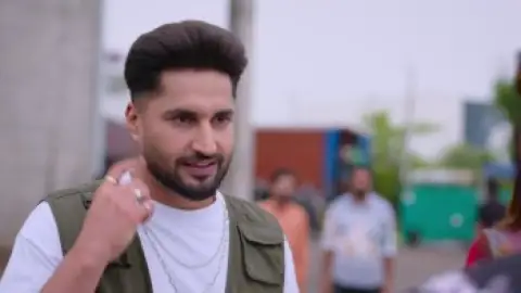 Still 2 of Mr & Mrs 420 Again (2025) WEB-DL [Punjabi DD5.1] 1080p 720p & 480p [x264/HEVC]