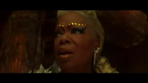 Still 3 of A Wrinkle in Time (2018) BluRay [Hindi (DD5.1) & English] 1080p 720p & 480p Dual Audio [x264/10Bit-HEVC]