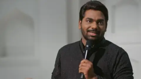 Still 5 of Zakir Khan: Tathastu (2022) Hindi WEB-DL 1080p 720p & 480p x264 DD5.1 | Full Stand-up
