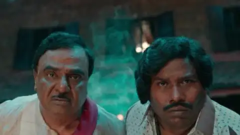Still 2 of Aranmanai 4 (2024) DS4K WEB-DL [Hindi (DD5.1) & Tamil] 4K 1080p 720p & 480p Dual Audio [x264/HEVC]