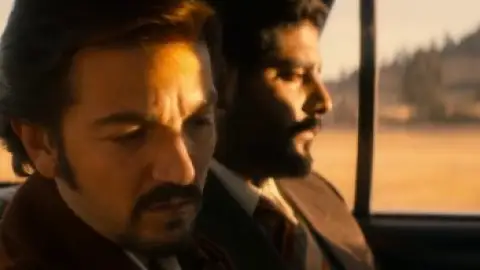 Still 4 of Narcos: Mexico (Season 1) WEB-DL [Hindi (ORG 5.1) & English] 1080p 720p & 480p x264 Dual Audio DD5.1