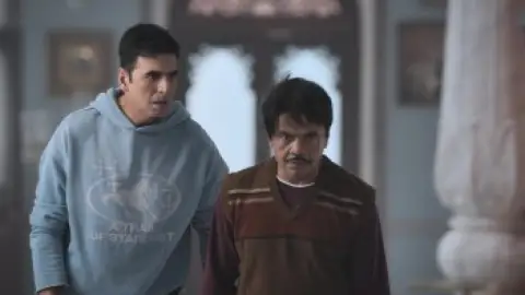 Still 4 of Bhooth Bangla (2026) DS4K WEB-DL [Hindi DD5.1] 4K 1080p 720p & 480p [x264/10Bit-HEVC]