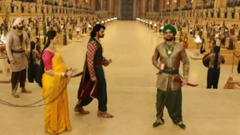 Still 4 of Bahubali 2: The Conclusion (2017) BluRay [Hindi DD5.1] 1080p 720p & 480p [x264/10Bit-HEVC]