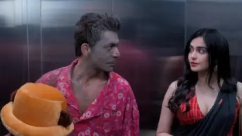 Still 3 of Sunflower (Season 2) WEB-DL [Hindi DD5.1] 4K 1080p 720p & 480p [x264/HEVC] HD | ALL Episodes [ZEE5 Series]