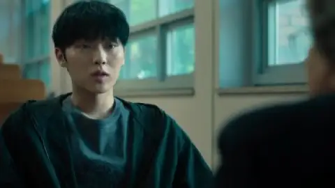 Still 2 of Notes from the Last Row (Season 1) WEB-DL [Hindi (DD5.1) & English] 4K 1080p 720p & 480p [x264/10Bit-HEVC] | [ALL Episodes] | NF Series