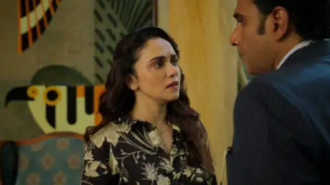 Still 8 of Lootere (Season 1) WEB-DL [Hindi DD5.1] 1080p 720p & 480p [x264/10Bit-HEVC] HD | ALL Episodes [HotStar Series]