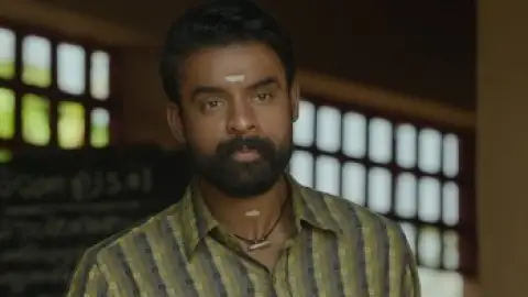 Still 4 of A.R.M (2024) DS4K WEB-DL [Hindi (DD5.1) & Malayalam] 4K 1080p 720p & 480p Dual Audio [x264/HEVC] | [ARM]