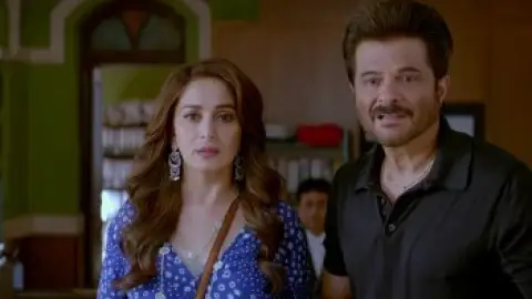 Still 2 of Total Dhamaal (2019) WEB-DL [Hindi AAC2.0] 1080p 720p & 480p [x264/HEVC]