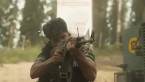 Still 5 of Amaran (2024) WEB-DL [Hindi (DD5.1) & Tamil] 4K 1080p 720p & 480p Dual Audio [x264/10Bit-HEVC]