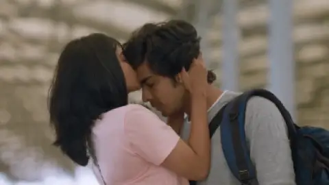 Still 8 of Premalu (2024) WEB-DL [Hindi (ORG 5.1) + Malayalam] 4K 1080p 720p & 480p Dual Audio [x264/HEVC]