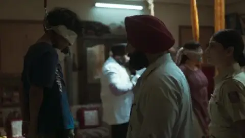 Still 3 of Gaanth Chapter 1: Jamnaa Paar (Season 1) WEB-DL [Hindi DD5.1] 1080p 720p & 480p [x264/10Bit-HEVC] HD | ALL Episodes [JioCinema Series]
