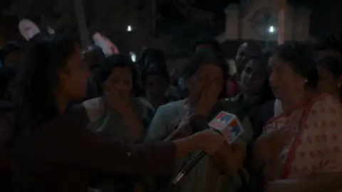 Still 2 of 2018: Everyone is a Hero (2023) WEB-DL Hindi (ORG 2.0) 1080p 720p & 480p [x264/HEVC]