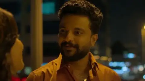 Still 6 of Love Under Construction (2025) WEB-DL [Hindi (ORG 5.1) & Malayalam] 4K 1080p 720p & 480p Dual Audio [x264/ESubs] | HotStar Series