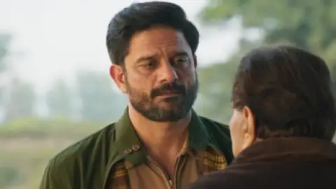 Still 8 of Ikkis (2026) WEB-DL [Hindi DD5.1] 4K 1080p 720p & 480p [x264/HEVC]