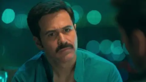 Still 7 of Taskaree: The Smuggler’s Web (Season 1) WEB-DL [Hindi DD5.1] 4K 1080p 720p & 480p [x264/HEVC] HD | ALL Episodes [NF Series]