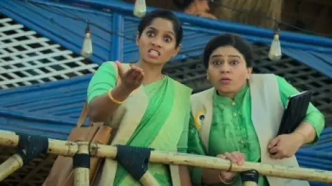 Still 3 of Kis Kisko Pyaar Karoon 2 (2025) WEB-DL [Hindi DD5.1] 4K 1080p 720p & 480p [x264/HEVC]
