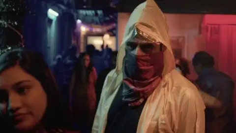 Still 4 of Cocaine (2026) WEB-DL [Hindi DD5.1] 1080p 720p & 480p [x264/HEVC]
