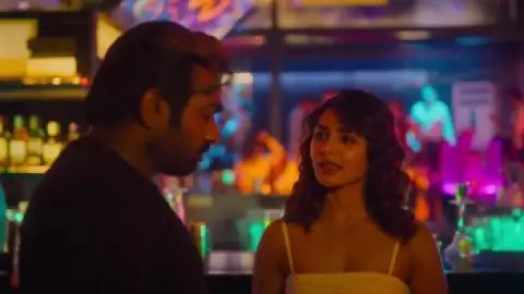 Still 2 of Kaathuvaakula Rendu Kaadhal (2022) WEB-DL [Hindi (ORG-DD2.0) & Tamil] 1080p 720p & 480p Dual Audio [x264/HEVC] HD