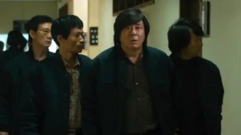 Still 1 of Nameless Gangster (2012) BluRay [Hindi (DD2.0) & Korean] 4K 1080p 720p & 480p Dual Audio [x264/10Bit-HEVC]