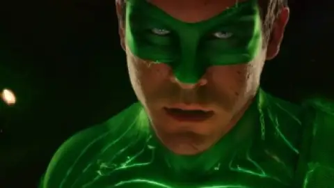 Still 6 of Green Lantern (2011) BluRay [Hindi (DD2.0) & English] 1080p 720p & 480p Dual Audio [x264/10Bit-HEVC]