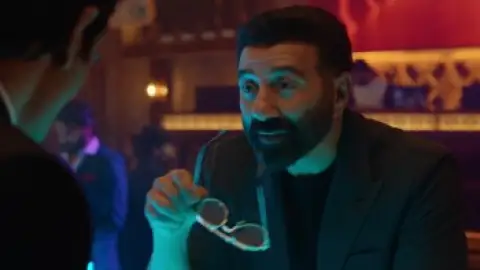 Still 8 of Ikka (2026) DS4K WEB-DL [Hindi DD5.1] 4K 1080p 720p & 480p [x264/HEVC]