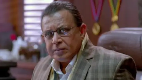 Still 4 of Genius (2018) WEB-DL [Hindi DD2.0] 1080p 720p & 480p [x264/HEVC]