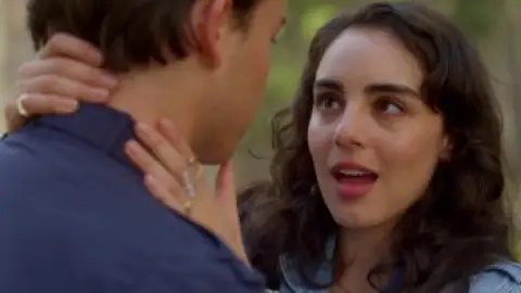 Still 2 of La Brea (Season 3) BluRay [Hindi (DD 2.0) & English] 1080p 720p & 480p x264 Dual Audio DD5.1