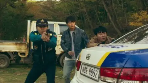 Still 5 of Handsome Guys (2024) WEB-DL [Hindi (DD5.1) & Korean] 1080p 720p & 480p Dual Audio [x264/10Bit-HEVC]
