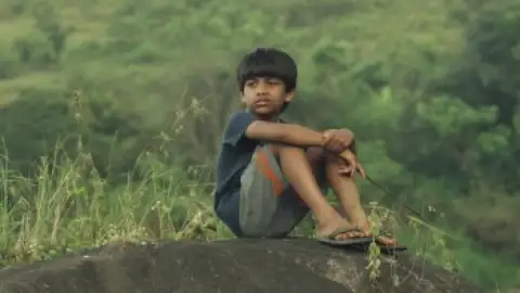 Still 1 of Valavaara (2026) WEB-DL [Hindi (DD5.1) & Kannada] 4K 1080p 720p & 480p Dual Audio [x264/ESubs]