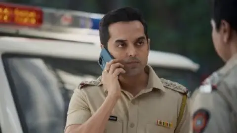 Still 4 of Amar Vishwas (Season 1) WEB-DL [Hindi DD5.1] 4K 1080p 720p & 480p [x264/ESubs]