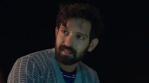 Still 6 of Haseen Dillruba (2021) DS4K WEB-DL [Hindi DD5.1] 4K 1080p 720p & 480p [x264/10Bit-HEVC]
