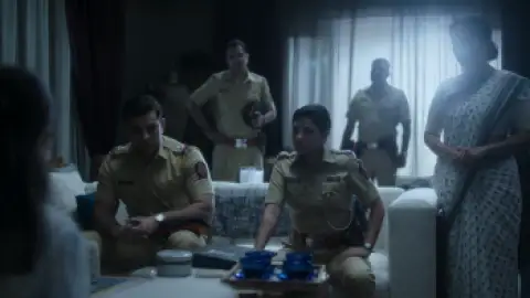 Still 5 of The Fame Game (Season 1) WEB-DL [Hindi DD5.1] 1080p 720p & 480p [x264/ESubs] HD | ALL Episodes [NetFlix Series]