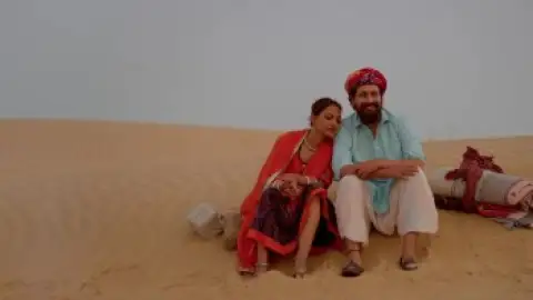 Still 4 of UnWoman (2023) WEB-DL [Hindi DD5.1] 1080p 720p & 480p [x264/HEVC]