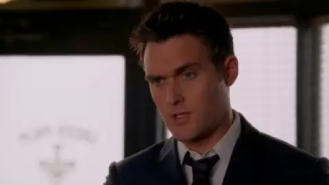 Still 5 of The Mentalist (Season 2) WEB-DL [English DD5.1] 1080p 720p & 480p [x264/ESubs] | Full Season