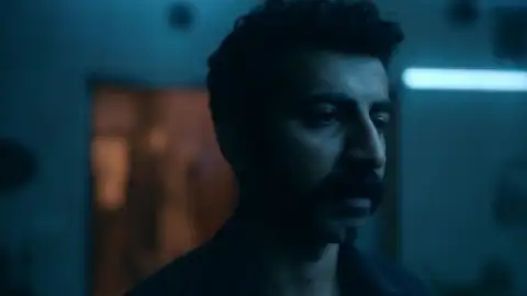 Still 2 of Poacher (Season 1) WEB-DL [Hindi DD5.1] 1080p 720p & 480p [x264/HEVC] HD | ALL Episodes [PrimeVideo]