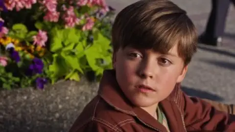 Still 2 of Tomorrowland (2015) BluRay [English DD5.1] 1080p 720p & 480p [x264/10Bit-HEVC]
