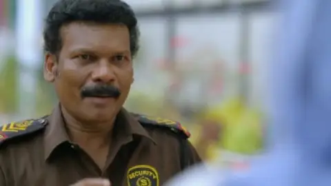 Still 10 of Sesham Mike-il Fathima (2023) WEB-DL [Hindi (ORG 5.1) + Malayalam] 1080p 720p & 480p Dual Audio [x264/ESubs]