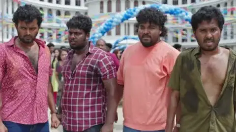 Still 3 of Vaazha: Biopic of a Billion Boys (2024) DS4K WEB-DL [Hindi (DD5.1) & Malayalam] 4K 1080p 720p & 480p Dual Audio [x264/HEVC]