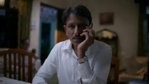 Still 6 of Bakaiti (Season 1) WEB-DL [Hindi DD5.1] 4K 1080p 720p & 480p x264 | Zee5 Series