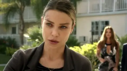 Still 5 of Lucifer (Season 2) WEB-DL [Hindi (DD5.1) & English] 1080p 720p & 480p x264 | NF Series